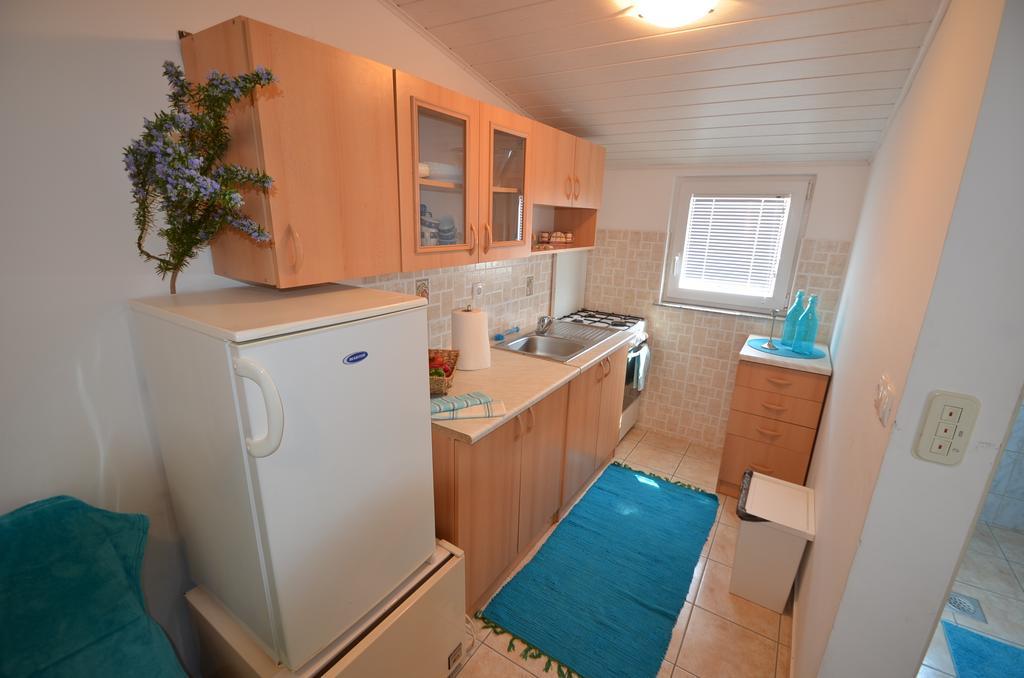Apartment Delphin Vir Habitación foto